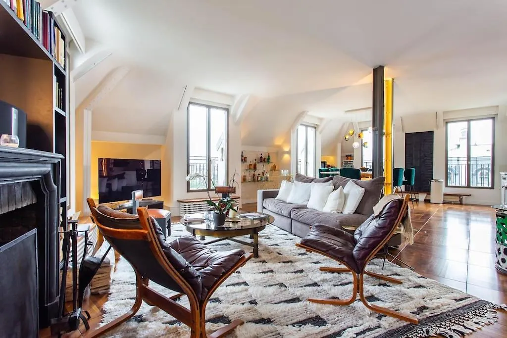 New Rbnb Eiffel Tower Rooftop 360 Terrace View And Parking Parijs Appartement