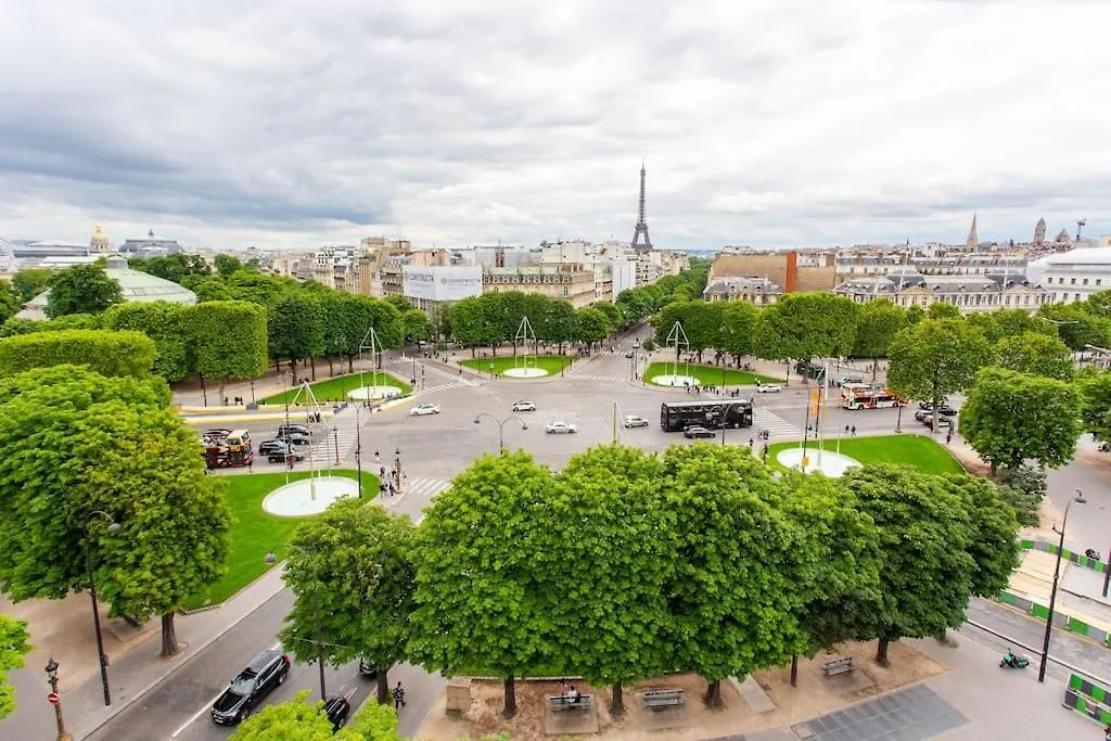 New Rbnb Eiffel Tower Rooftop 360 Terrace View And Parking Parijs Appartement